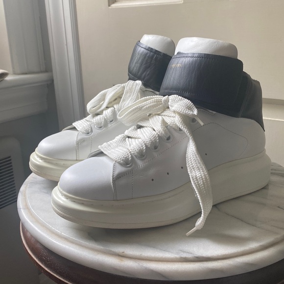 Alexander McQueen Other - ALEXANDER MC QUEEN